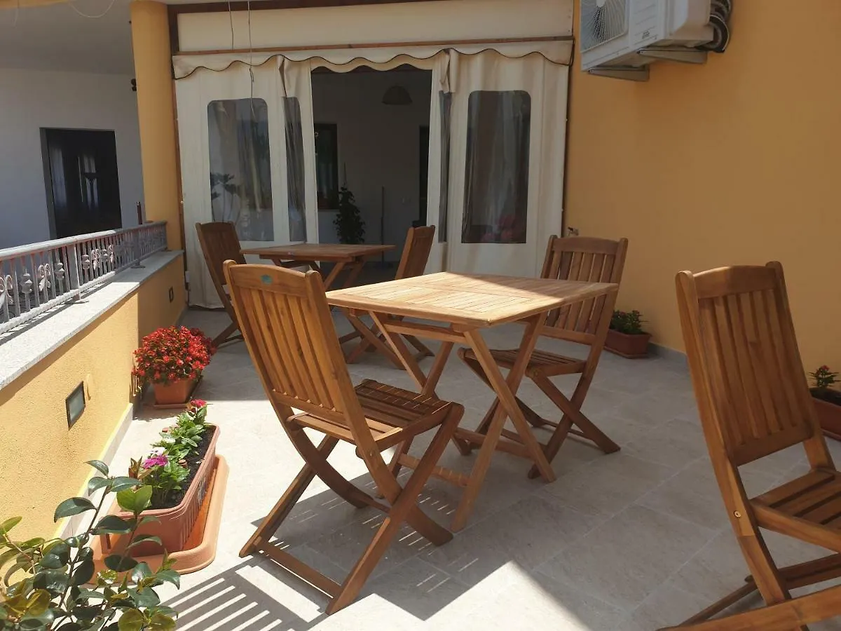 Pensionat Caletta Sul Mare Hotell La Caletta